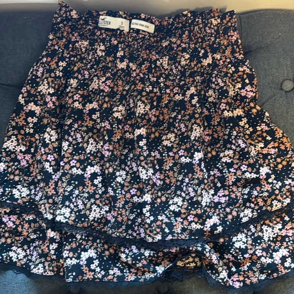 holllister ultra high rise skirt - Picture 1 of 1